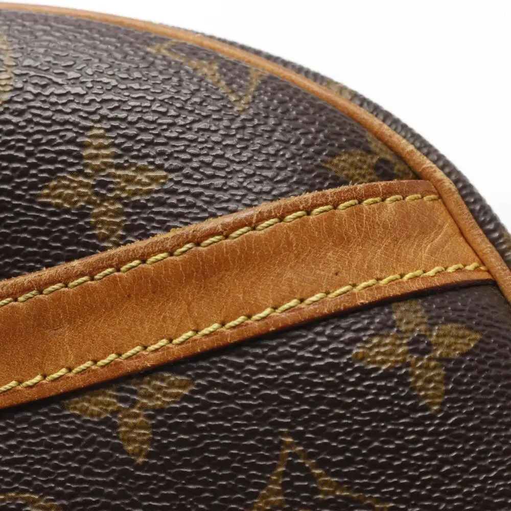 LOUIS VUITTON Brown Monogram Leather Shoulder Bag - Picture 14 of 14